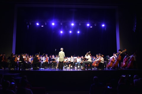 Imagen de referencia de integrantes de la orquesta